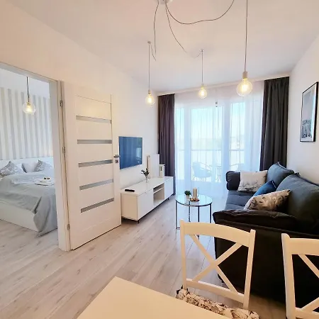 Alabaster - Basen, Sauna, Jacuzzi, Silownia, Restauracja - 365pam