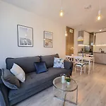 365pam - Alabaster - Basen, Sauna, Jacuzzi, Silownia, Restauracja