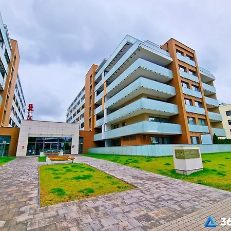 Alabaster - Basen, Sauna, Jacuzzi, Siłownia, Restauracja - 365pam *